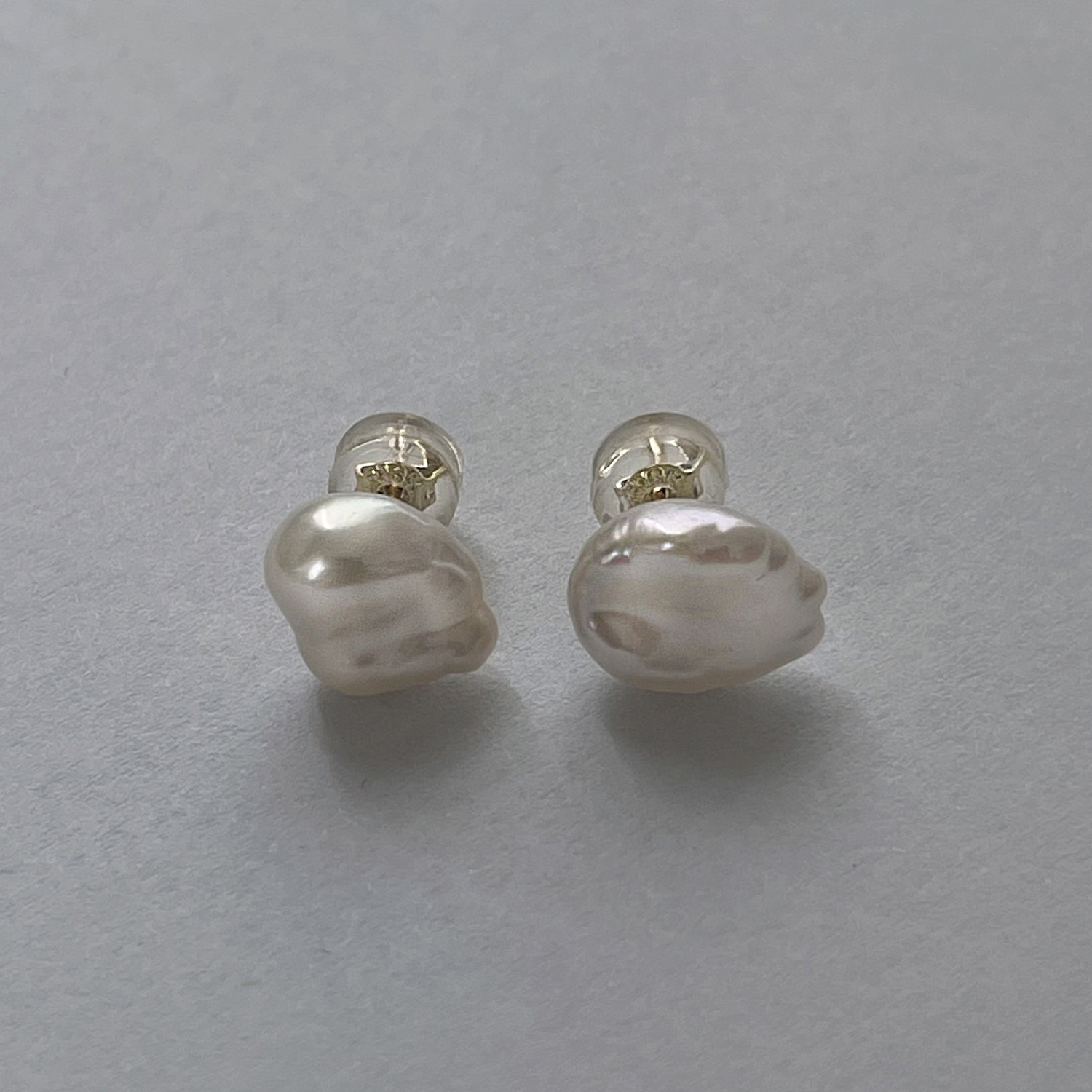 [Line Art] Baroque Pearl Earring(Bold)